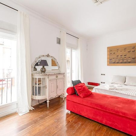 Heima Wonderful Loft In The Historic City Center 马德里 外观 照片